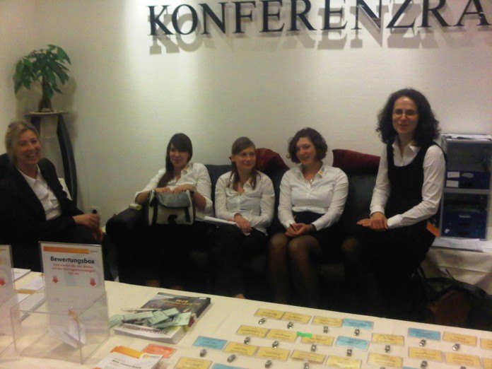 Image:Back form DNUG